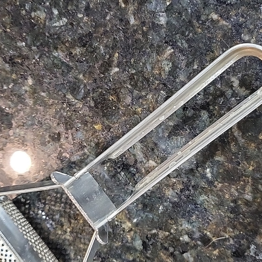 Metal Vegetable Ricer Masher Hand Held - Picture 3 of 6